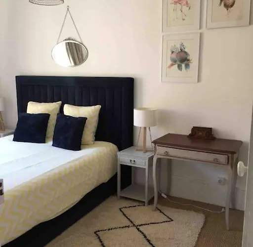 Côté Arc De Triomphe Apartamento *